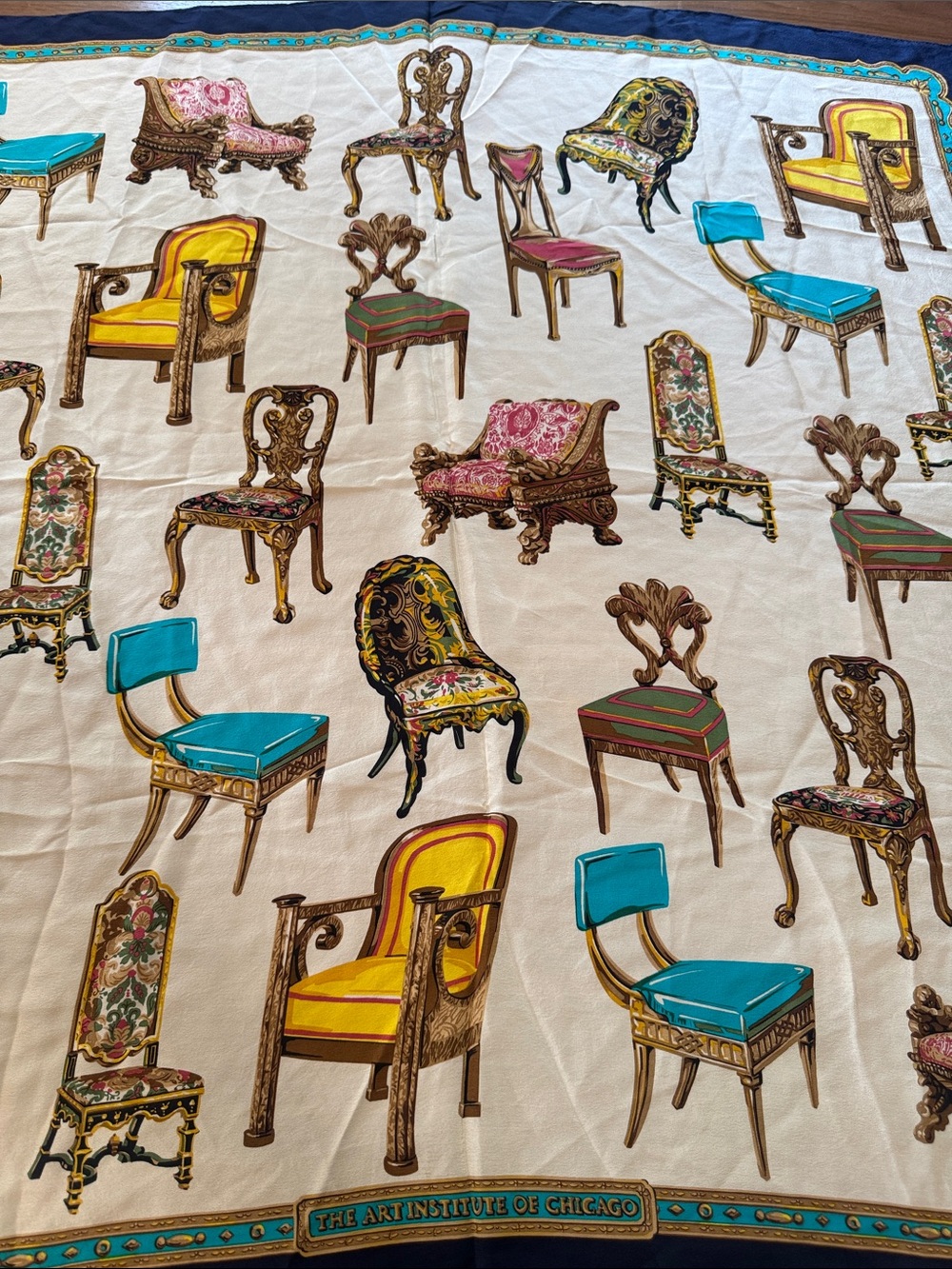 Echo Museum collection silk scarf - Picture 3 of 7